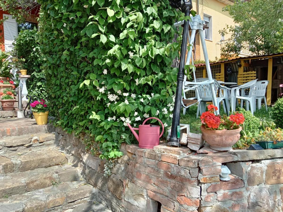 Morelli House Montalbo Exterior foto